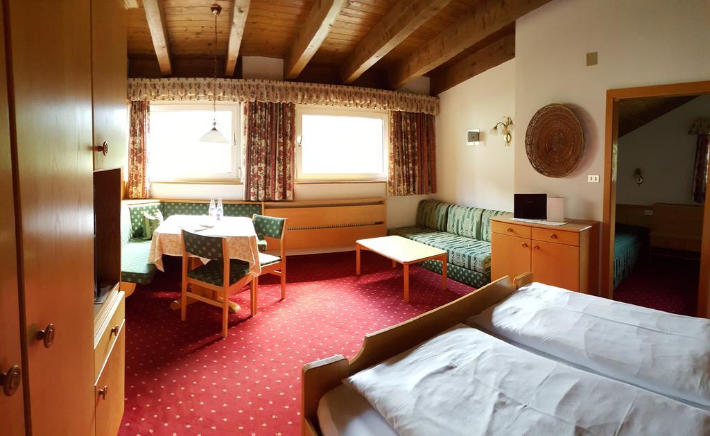 Residence Bad Moos Sexten Habitación foto
